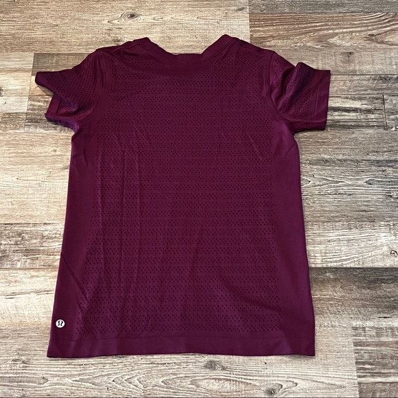 Lululemon Breeze By Short Sleeve *Squad - Picture 5 of 6